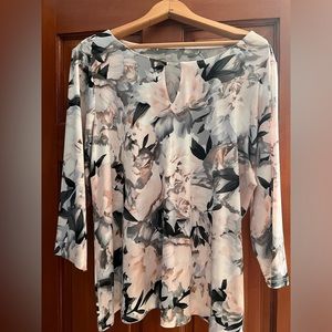 Calvin Kline floral top in 1X.